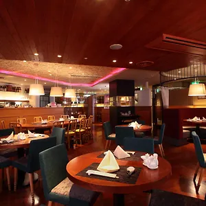 Hotel Plaza, Ōsaka