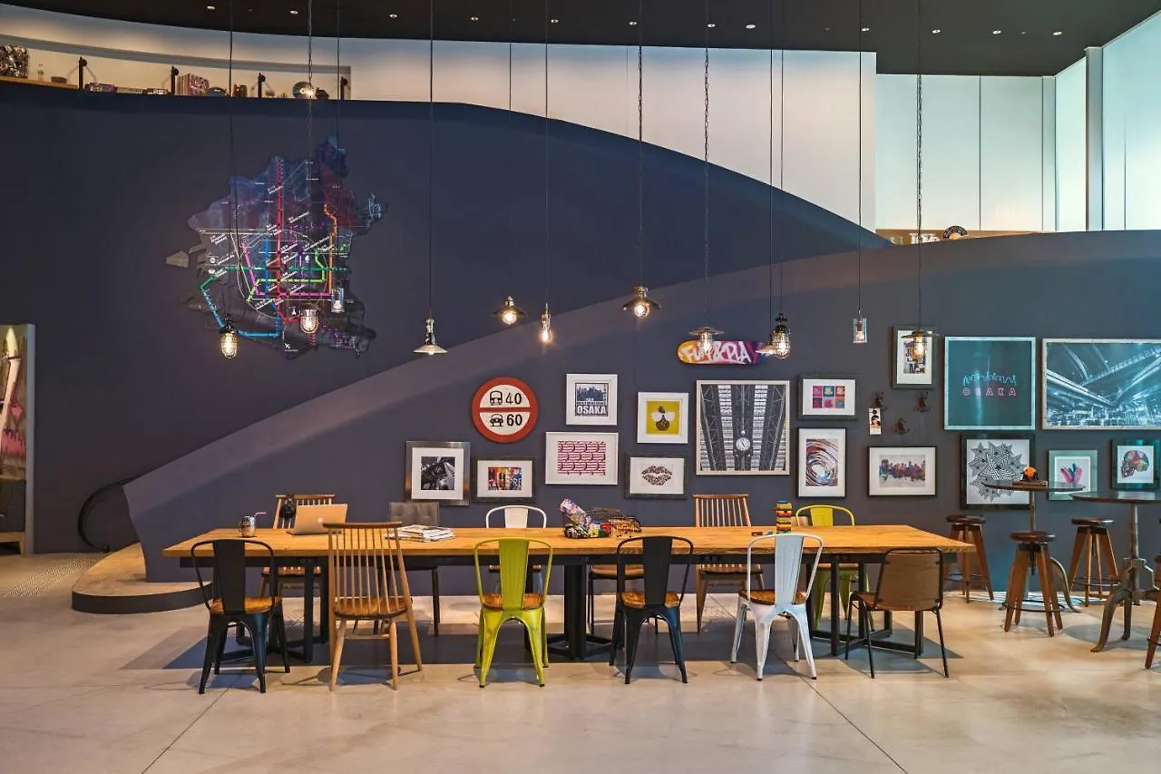 Hotel Moxy Osaka Honmachi By Marriott