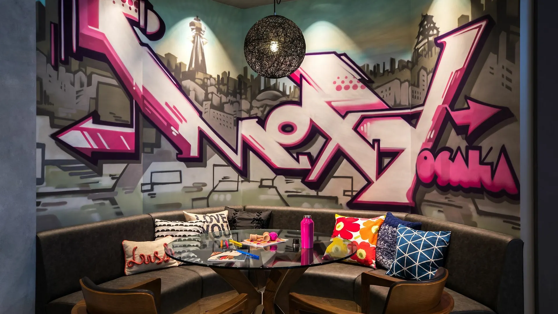 Hotel Moxy Osaka Honmachi By Marriott